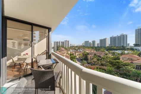 1000 E Island Boulevard Aventura FL 33160
