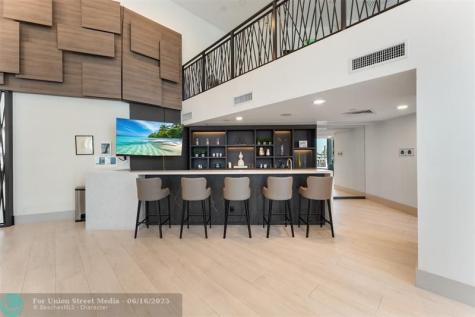 1000 E Island Boulevard Aventura FL 33160