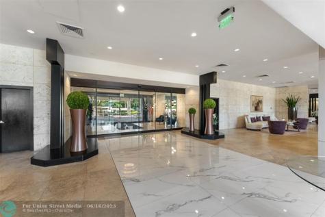 1000 E Island Boulevard Aventura FL 33160