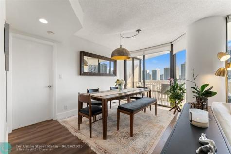 1000 E Island Boulevard Aventura FL 33160