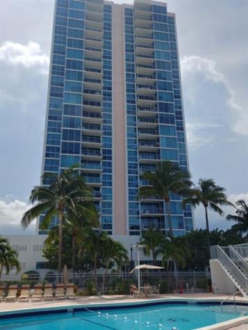 2655 Collins Avenue Miami Beach FL 33140