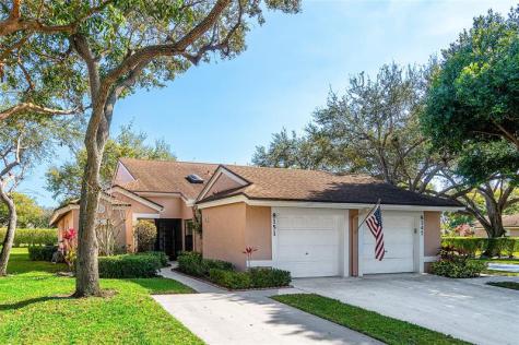 8151 Springlake Drive Boca Raton FL 33496