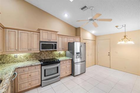 8151 Springlake Drive Boca Raton FL 33496