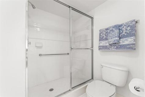 7751 Southampton Terrace Tamarac FL 33321