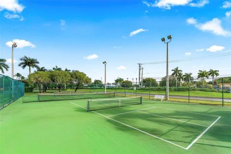 7751 Southampton Terrace Tamarac FL 33321
