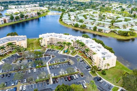 7751 Southampton Terrace Tamarac FL 33321