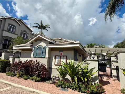 1951 Coral Heights Boulevard Oakland Park FL 33308