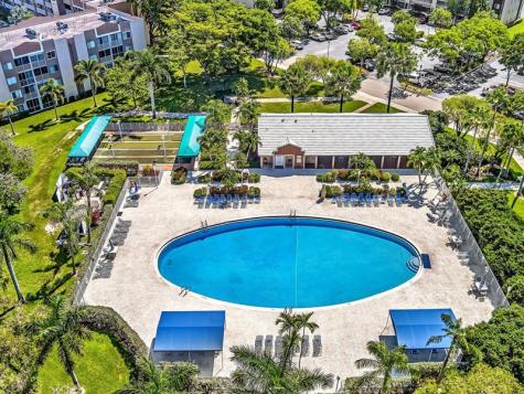 7663 Trent Drive Tamarac FL 33321