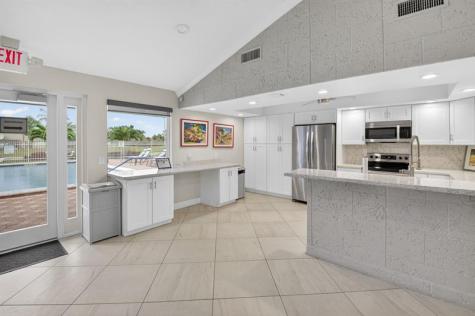 504 SW 29th Avenue Delray Beach FL 33445