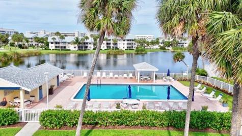 5558 NE Gulfstream Way Hutchinson Island FL 34996