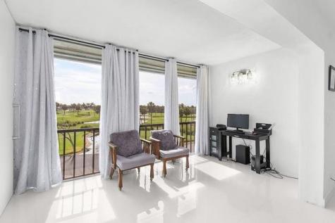 5558 NE Gulfstream Way Hutchinson Island FL 34996