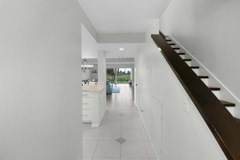 5558 NE Gulfstream Way Hutchinson Island FL 34996