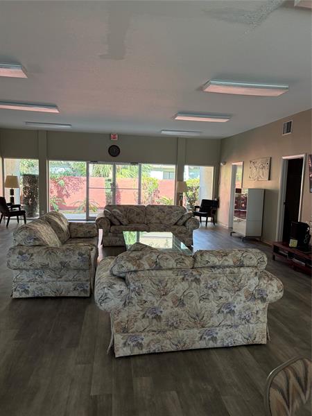 21 Jacaranda Drive Plantation FL 33324