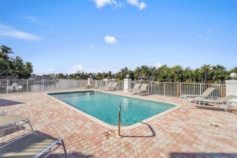 1839 Middle River Drive Fort Lauderdale FL 33305