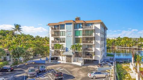 1839 Middle River Drive Fort Lauderdale FL 33305