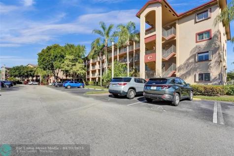 901 SW 138th Avenue Hollywood FL 33027