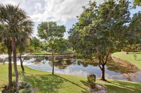 3249 Carambola Circle Coconut Creek FL 33066