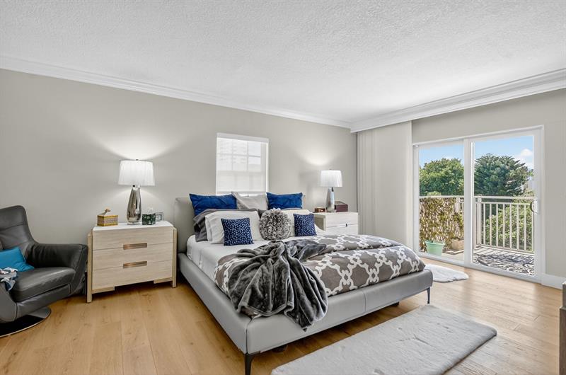 950 De Soto Road Boca Raton FL 33432