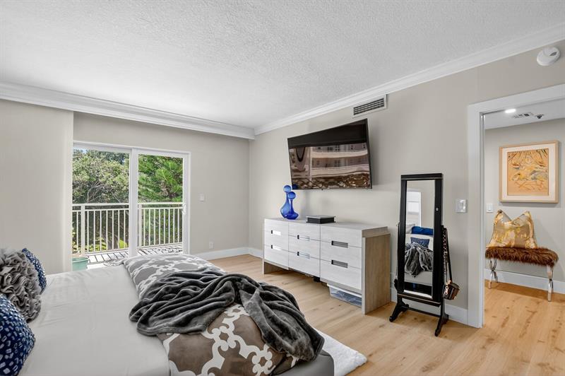 950 De Soto Road Boca Raton FL 33432