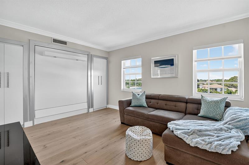 950 De Soto Road Boca Raton FL 33432