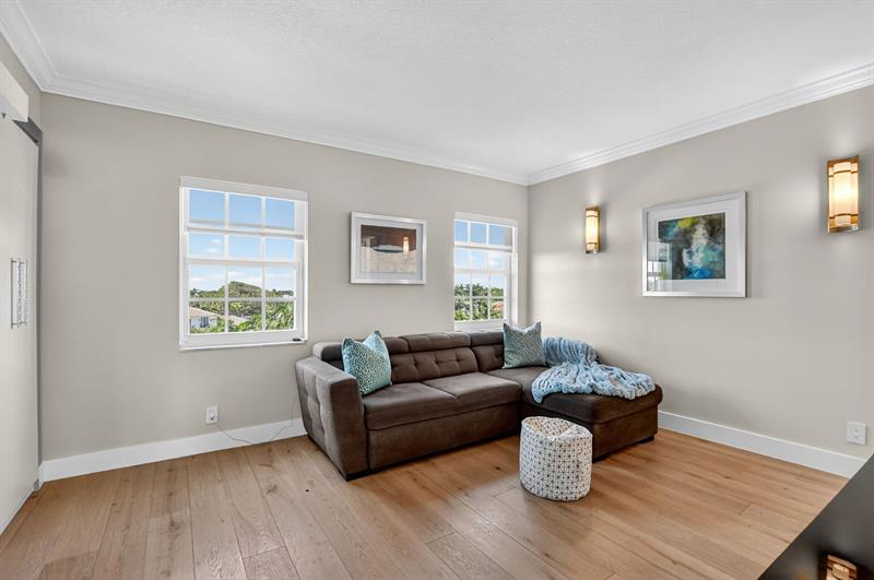 950 De Soto Road Boca Raton FL 33432