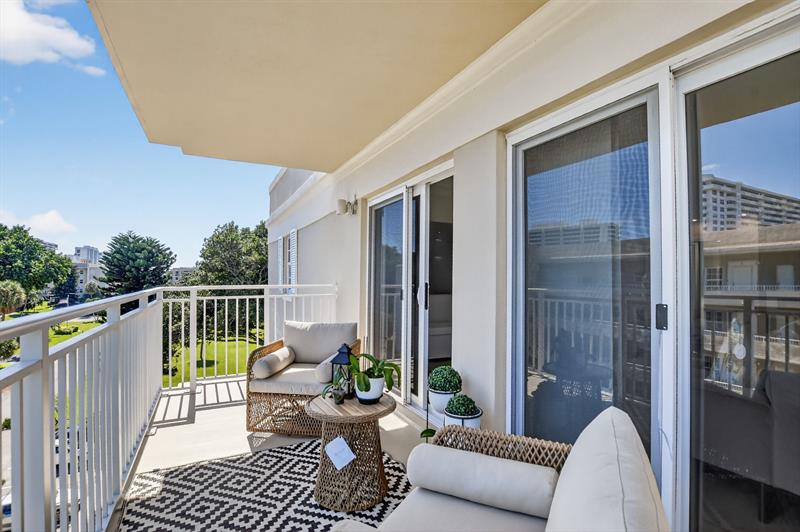 950 De Soto Road Boca Raton FL 33432