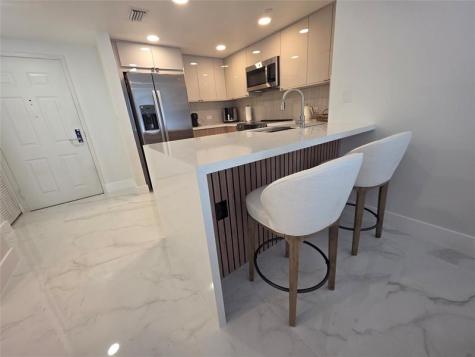 19501 W Country Club Drive Aventura FL 33180
