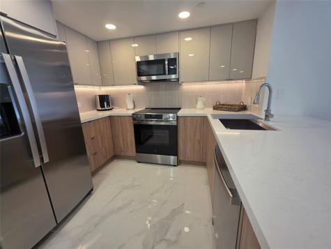 19501 W Country Club Drive Aventura FL 33180
