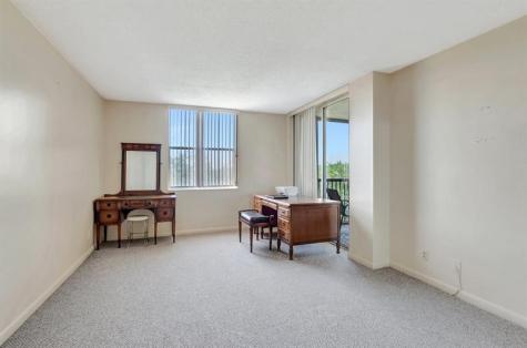 5260 NW 2nd Avenue Boca Raton FL 33487