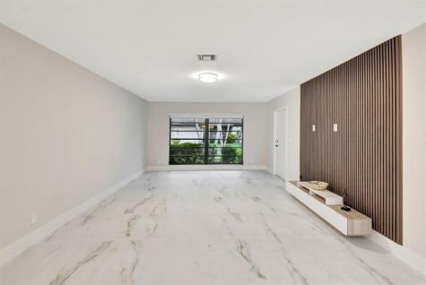 4724 Greentree Circle Boynton Beach FL 33436