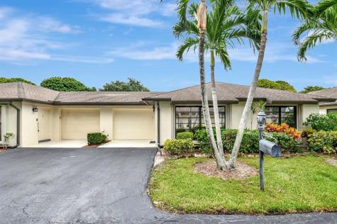 4724 Greentree Circle Boynton Beach FL 33436