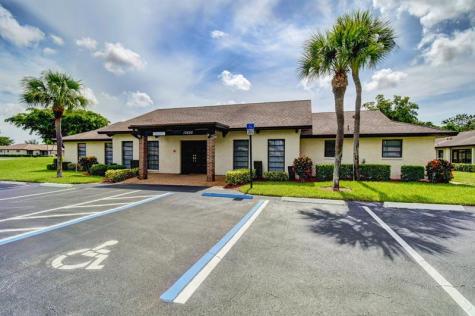 4724 Greentree Circle Boynton Beach FL 33436