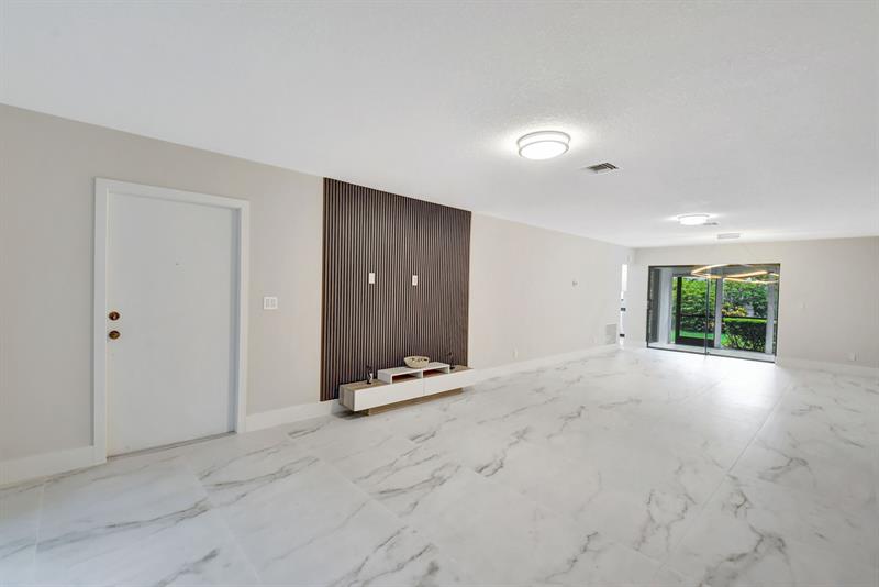 4724 Greentree Circle Boynton Beach FL 33436