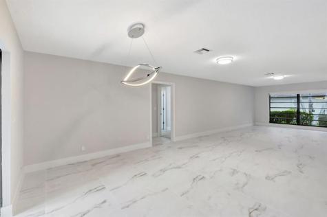 4724 Greentree Circle Boynton Beach FL 33436
