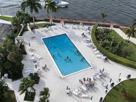 3200 NE 36th Street Fort Lauderdale FL 33308