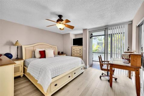 670 Kensington Place Wilton Manors FL 33305