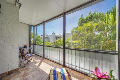 670 Kensington Place Wilton Manors FL 33305