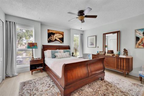 670 Kensington Place Wilton Manors FL 33305