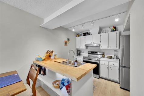 670 Kensington Place Wilton Manors FL 33305
