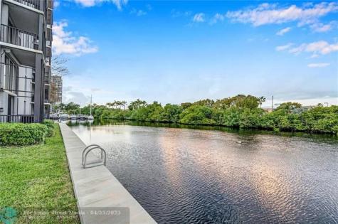 3401 N Country Club Drive Aventura FL 33180