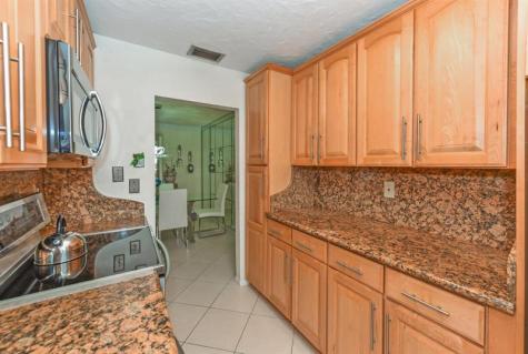 1382 High Point Way NE B Delray Beach FL 33445