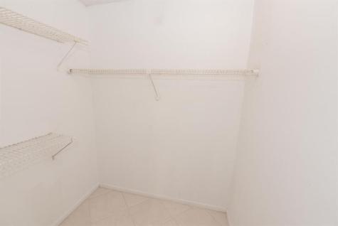 1382 High Point Way NE B Delray Beach FL 33445