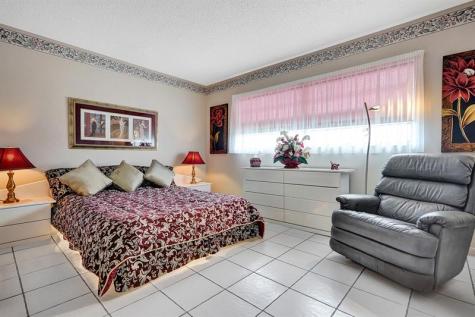4800 NW 35th Street Lauderdale Lakes FL 33319