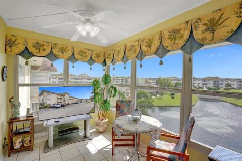 4800 NW 35th Street Lauderdale Lakes FL 33319