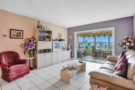 4800 NW 35th Street Lauderdale Lakes FL 33319