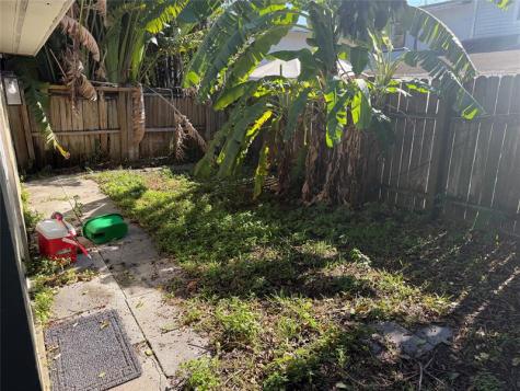 7968 SW 7th Street North Lauderdale FL 33068