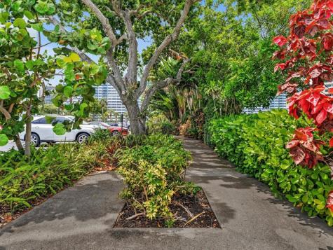 3300 NE 36th Street Fort Lauderdale FL 33308