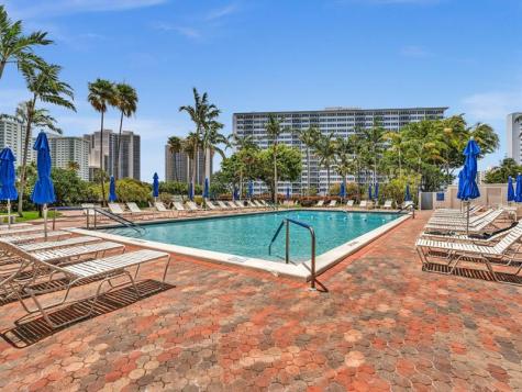 3300 NE 36th Street Fort Lauderdale FL 33308