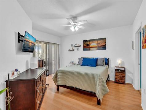 110 Belmont Lane North Lauderdale FL 33068