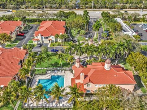 110 Belmont Lane North Lauderdale FL 33068